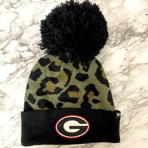 UGA Georgia Bulldogs 47 Camo Beanie with Oversized Pom Pom